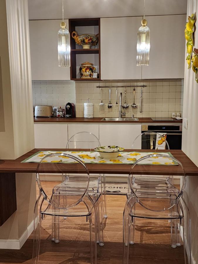 Charming Stay In Roma - Luxury Holiday Apartment Ngoại thất bức ảnh